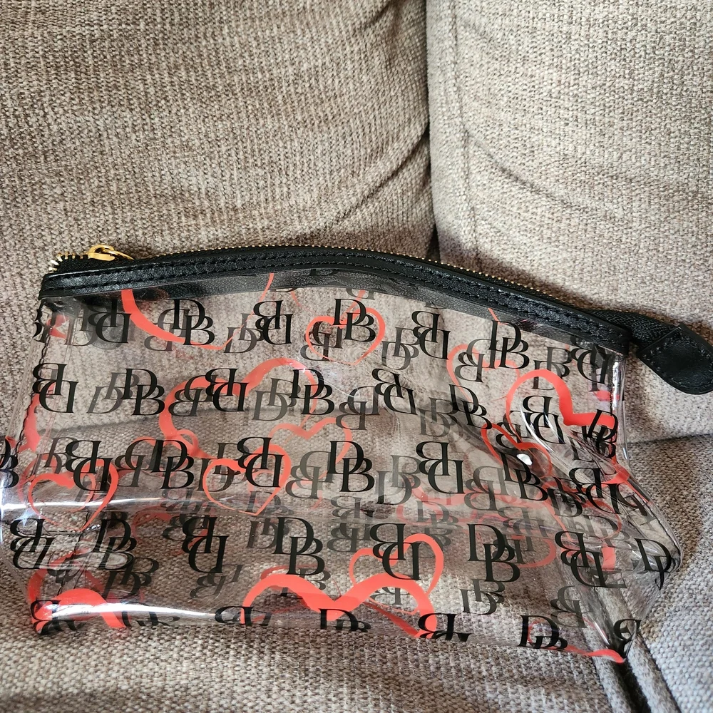 Dooney & Bourke Clear PVC Tote and Zip Pouch with Orange Heart Print - Picture 8 of 10